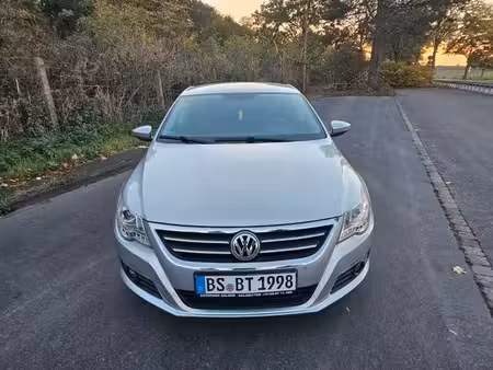 Volkswagen Passat 1.8 TSI 160