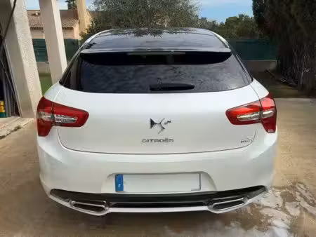 DS 5 2.0 200 4x4