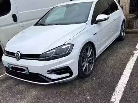 Volkswagen Golf R 2.0 TSI 310 4Motion