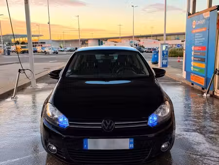 Volkswagen Golf 1.6 TDI 105