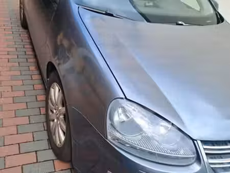 Volkswagen Golf 1.9 TDI 105