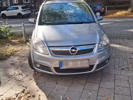 Opel Zafira 1.6 105 Enjoy