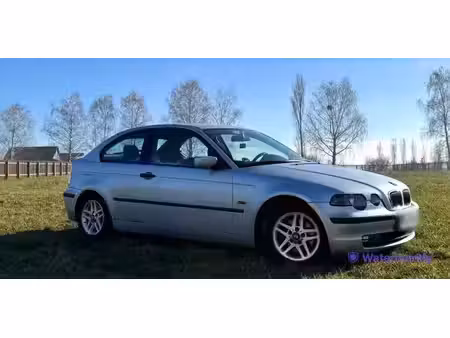 BMW Série 3 361i 1.8 115