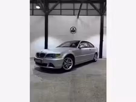 BMW Série 3 318i 2.0 Confort