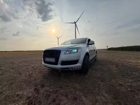 Audi Q7 V6 3.0 TDI quattro