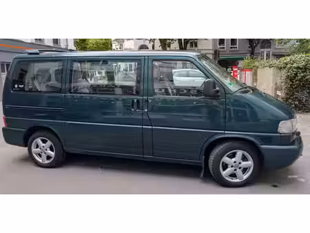 Volkswagen Transporter T4 2.5 TDI