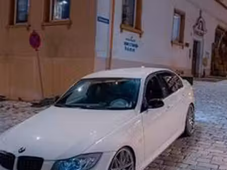 BMW Série 3 320d 197