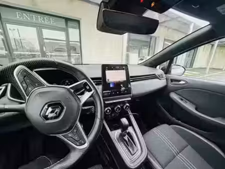 Renault Clio E-Tech 1.6 145