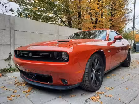 Dodge Challenger 