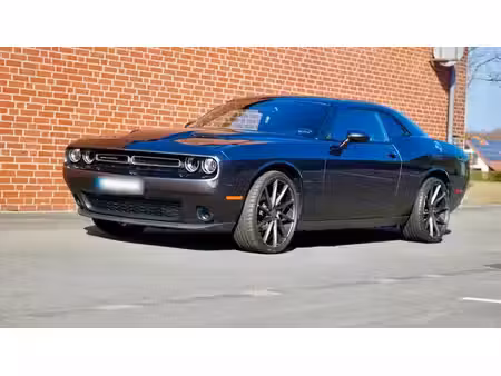 Dodge Challenger SXT V6 3.6