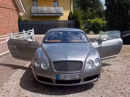 Bentley Continental W12 6.0 560 Mulliner