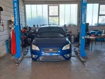 Ford Focus ST 2.5 225