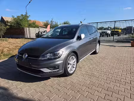 Volkswagen Golf 2.0 TSI 125
