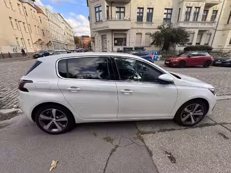 Peugeot 308 1.2 THP 130 Allure