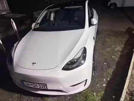 Tesla Model Y Performance 4x4