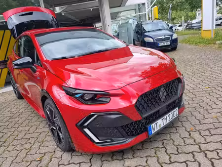Renault Clio E-Tech Esprit Alpine