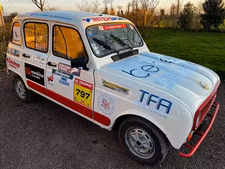 Renault R4 4L
