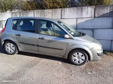 Renault Scénic 1.6 115