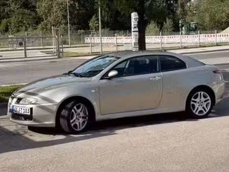 Alfa Romeo GT 2.0 165 Progression