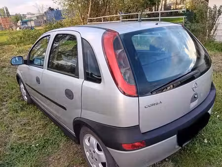 Opel Corsa 1.2 75