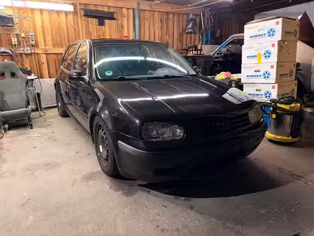 Volkswagen Golf 2.0 TDI 116
