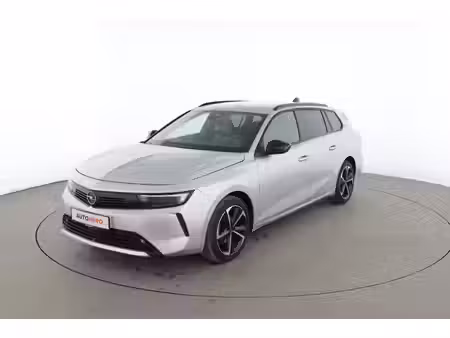 Opel Astra 1.2 110