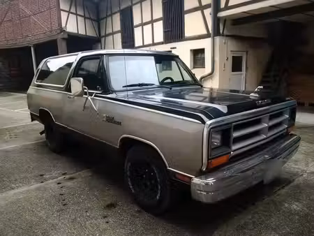 Dodge Ramcharger