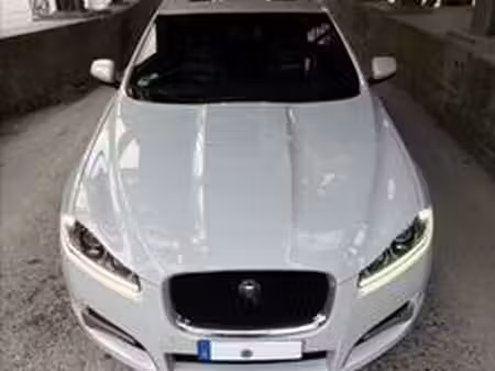 Jaguar XF V6 3.0 240