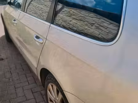 Volkswagen Passat 2.0 TDI 140