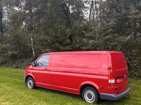 Volkswagen Transporter T5 2.0 TDI 140