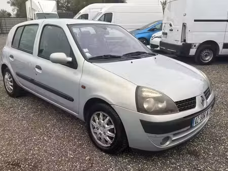 Renault Clio 1.4 98 RXT