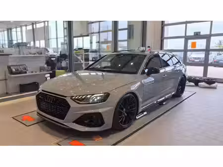 Audi A4 40 TFSI 2.0 TDI 150 quattro