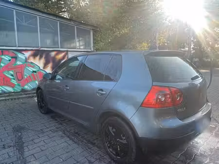 Volkswagen Golf 1.4 80
