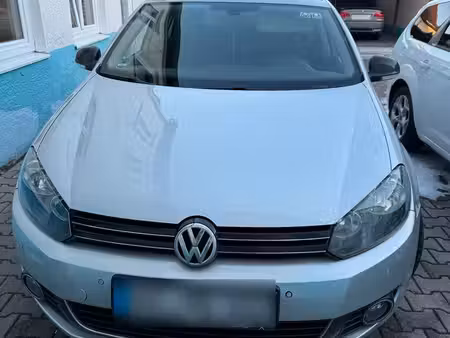 Volkswagen Golf 1.6 TDI 105