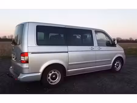 Volkswagen Transporter T5 2.5 TDI 174
