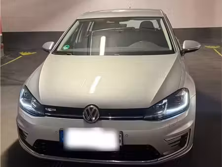 Volkswagen Golf 136