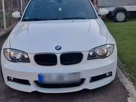 BMW Série 1 118i 2.0 143
