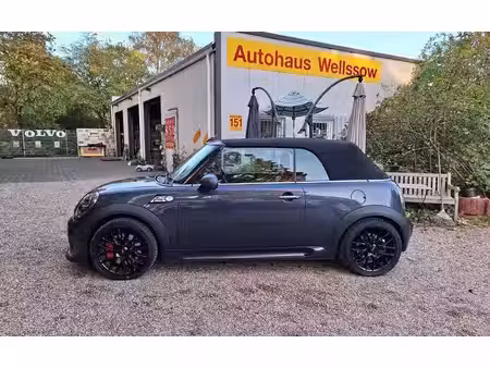Mini Cabrio John Cooper Works 1.6 211
