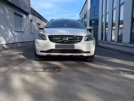 Volvo XC60 D4 2.0 181