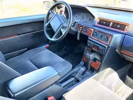 Volvo 940 2.3 T 135
