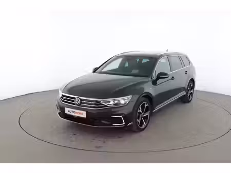 Volkswagen Passat GTE 1.4 TSI 218
