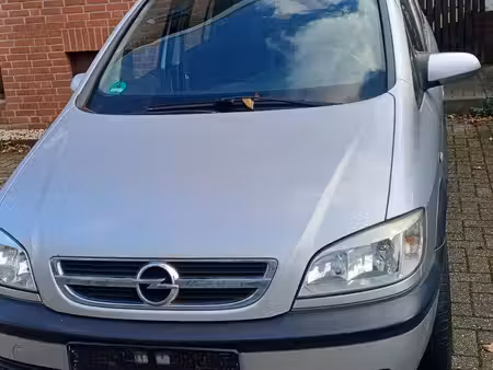 Opel Zafira 1.6 100