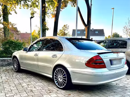 Mercedes-Benz Classe E E 320