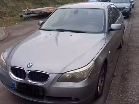 BMW Série 5 520i 2.2 170