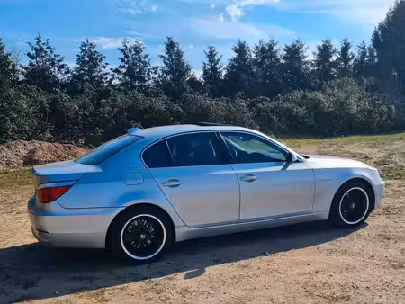 BMW Série 5 523i 2.5 190