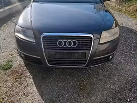 Audi A6 V6 2.4 170