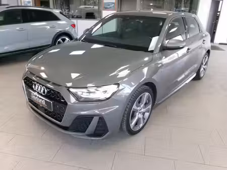 Audi A1 40 TFSI 2.0 TFSI 200 S line