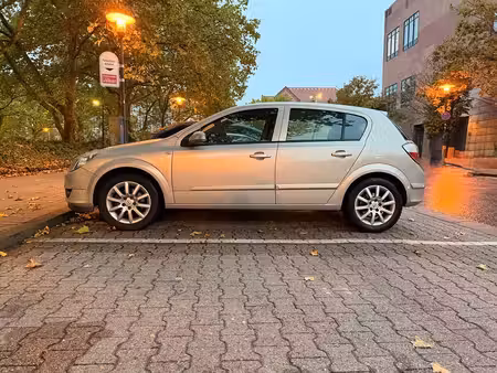 Opel Astra 