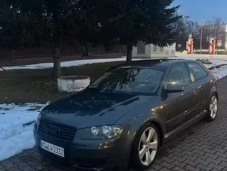 Audi A3 1.6 102
