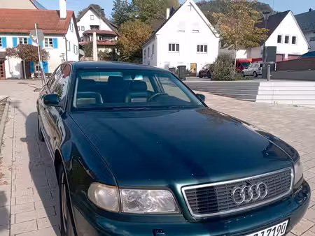 Audi A8 V8 4.2 quattro